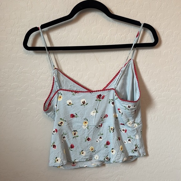 Floral Print Tank Top with Red Accents - Picture 7 of 8